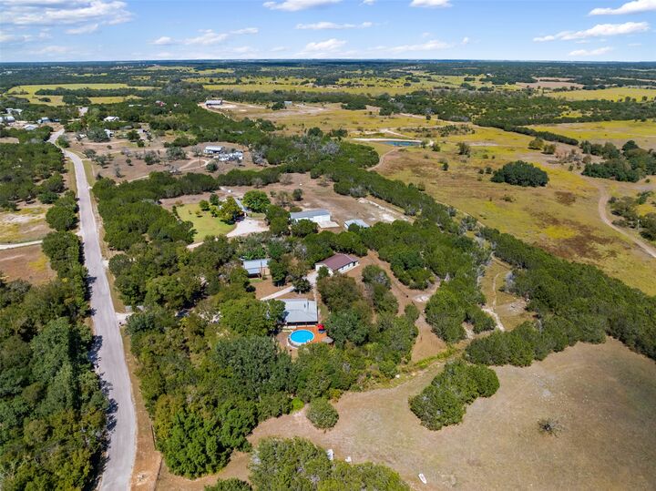 Property Photo: 507 County Road 200D TX 78611