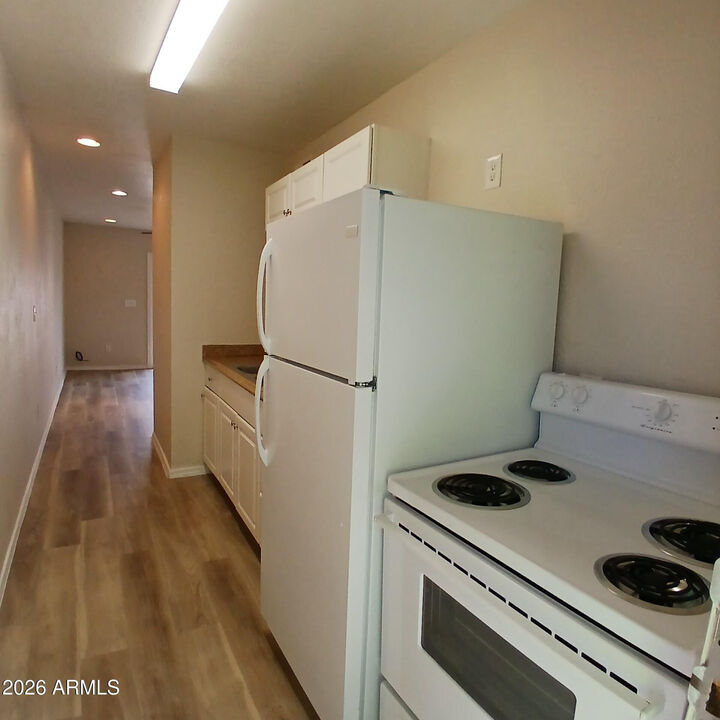 Property Photo:  1216 W Purdue Avenue Apt 3  AZ 85021 