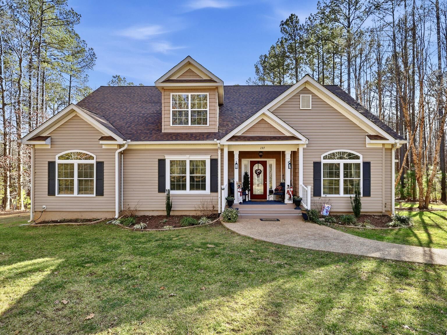 Property Photo:  157 Roderick Place  VA 23117 