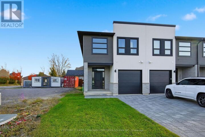 Property Photo:  795 Catalpa Square  ON N6G 5B1 