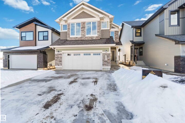 2211 4 Avenue SW — photo 1