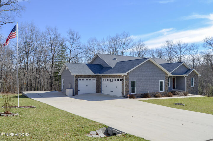 Property Photo:  380 Mountain Preserve Pkwy  TN 37723 