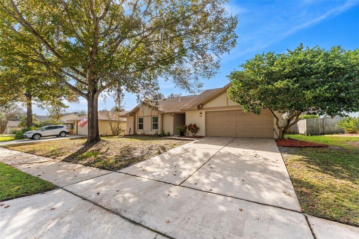 Property Photo:  1026 Weaver Drive  FL 32765 