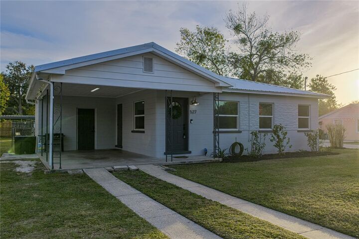 Property Photo: 527 Pilaklakaha Avenue FL 33823