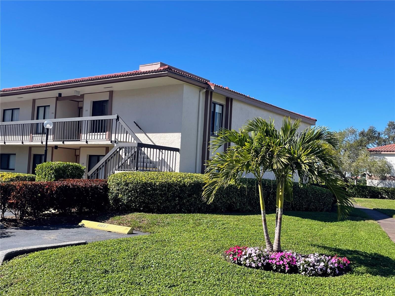 Property Photo:  6269 Palma Del Mar Boulevard 116  FL 33715 