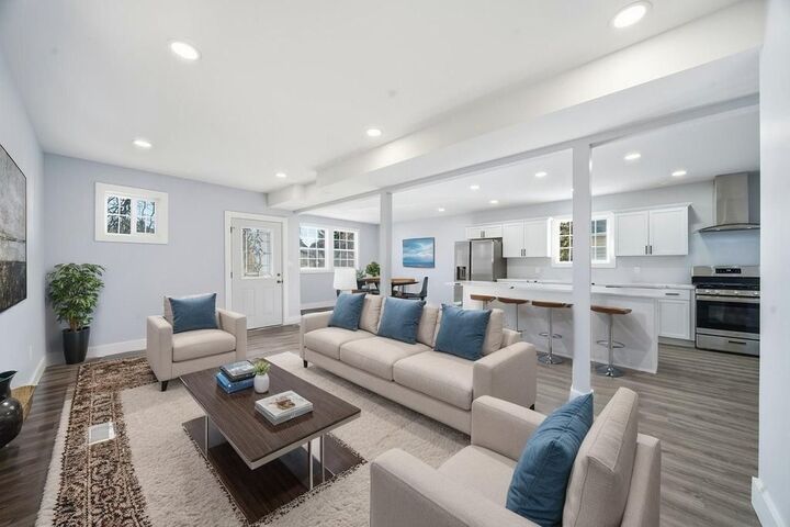 Property Photo:  2112 Market Street  IL 60406 