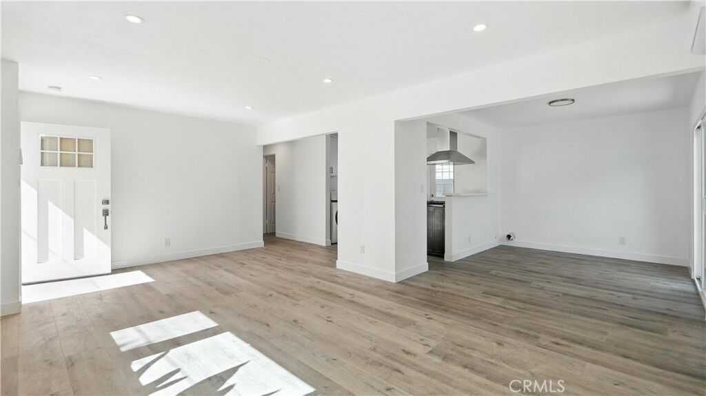 Property Photo: 3659 W 110th CA 90303