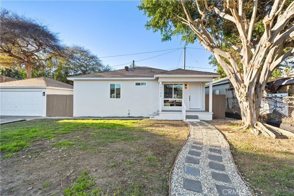Property Photo:  10704 Balfour  CA 90606 