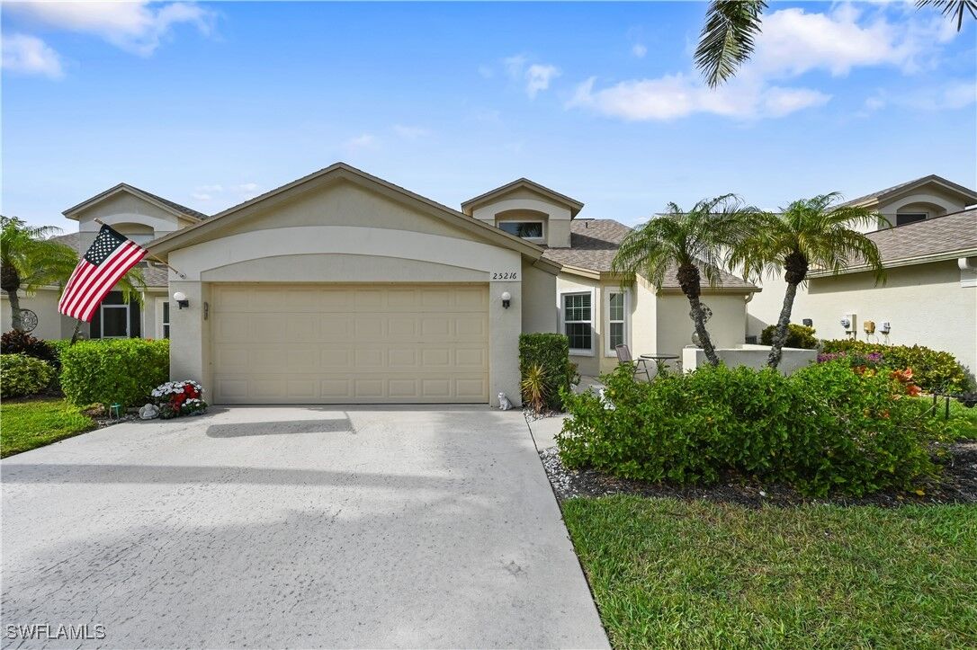 Property Photo:  25216 Golf Lake Circle  FL 34135 