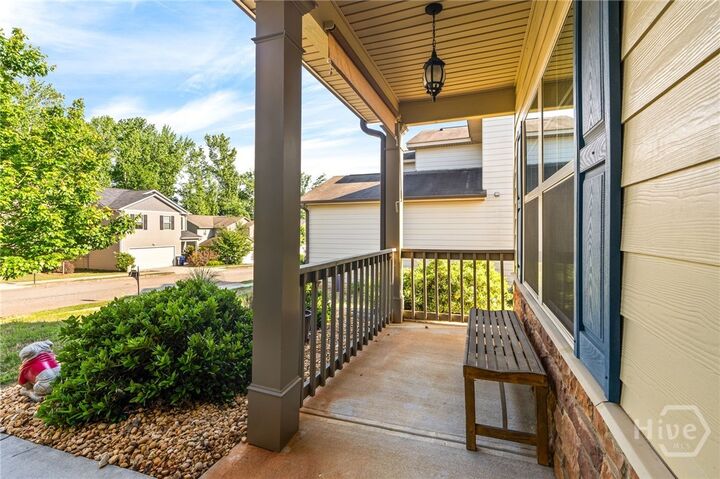 Property Photo: 396 Park West Boulevard GA 30606