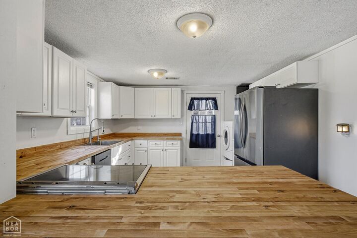 Property Photo: 1201 Granger Drive AR 72405