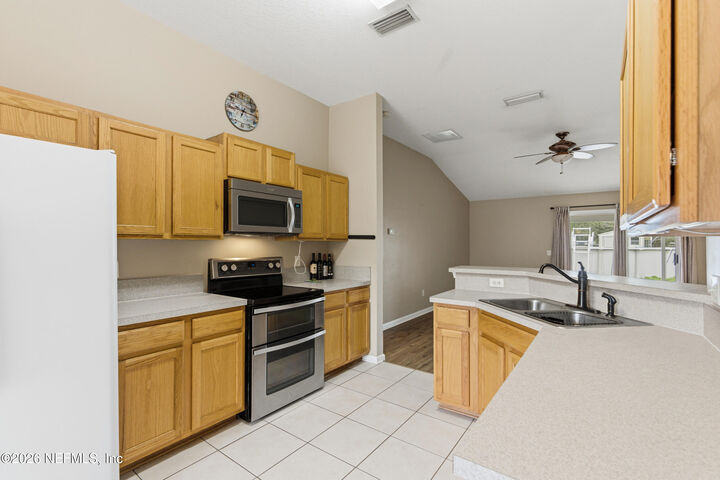 Property Photo:  861478 Worthington Drive  FL 32097 