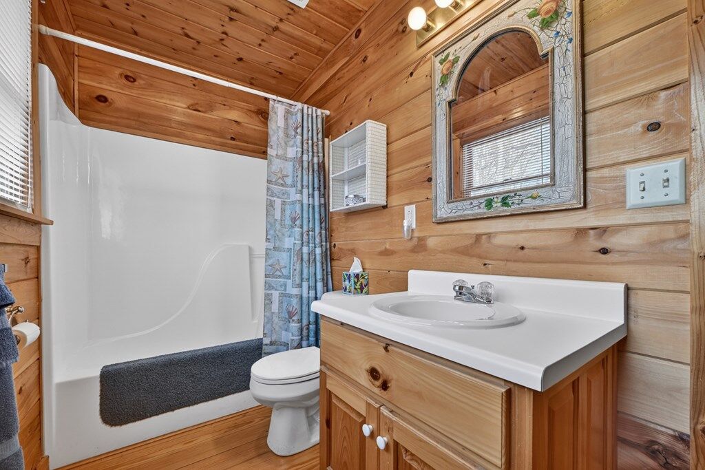 Property Photo:  1186 Walnut Ridge  GA 30536 