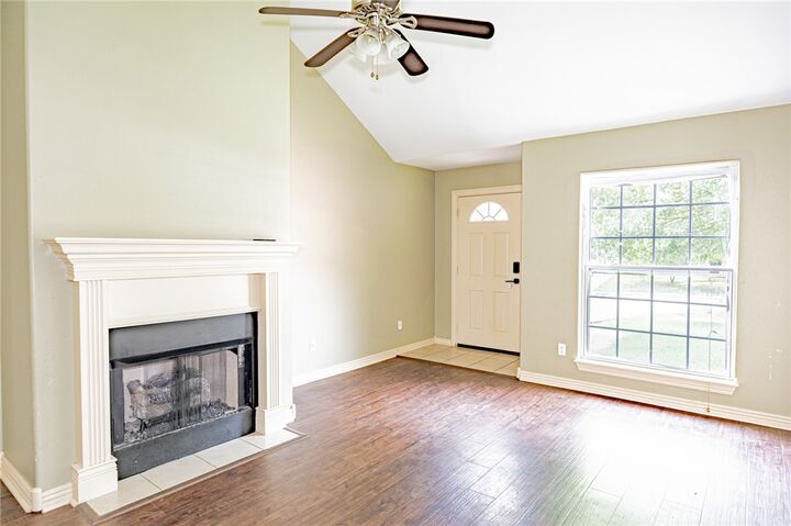 Property Photo:  286-288 Copper Oaks Drive  AR 72719 