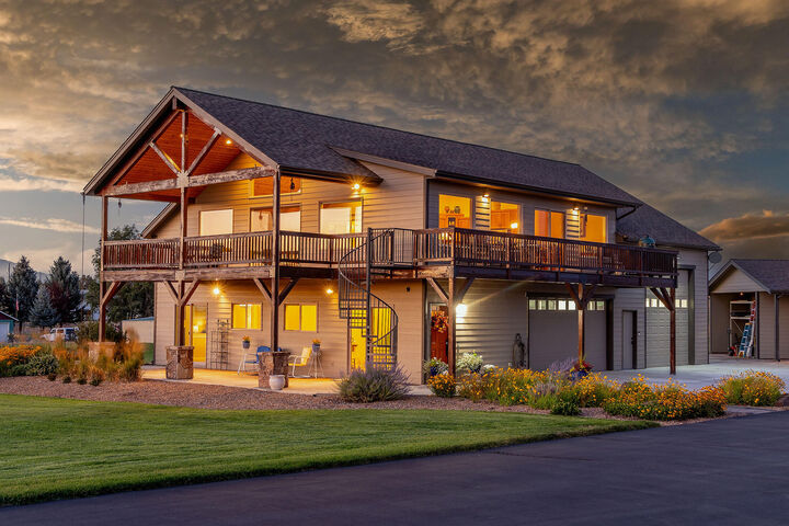 Property Photo:  12855 SW Ayres Lane  OR 97753 