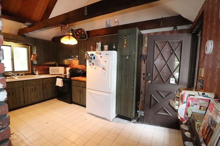 Property Photo:  930 Old Bass River Rd  MA 02638 