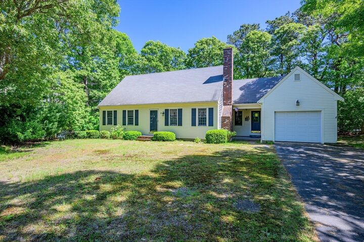 Property Photo:  20 Bray Farm Rd S  MA 02675 