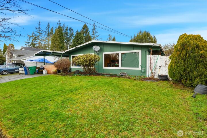 Property Photo:  4207  225th Street SW  WA 98043 