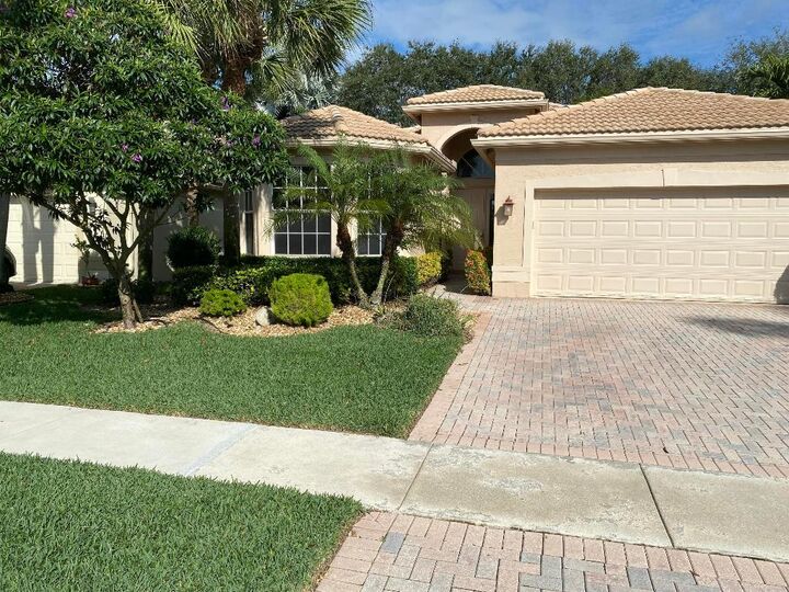 Property Photo:  6959 Imperial Beach Circle  FL 33446 