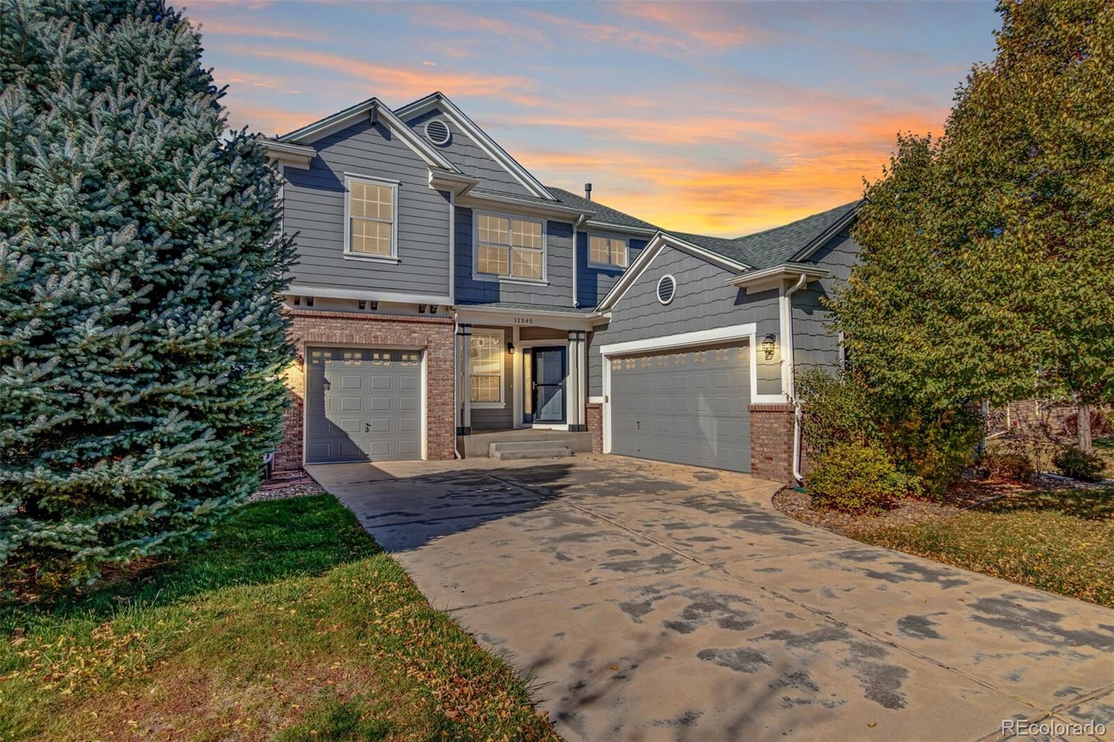 Property Photo:  11545 S Flower Mound Way  CO 80134 