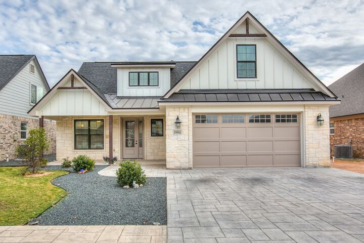 Property Photo:  1954 Beaty Rd  TX 76904 