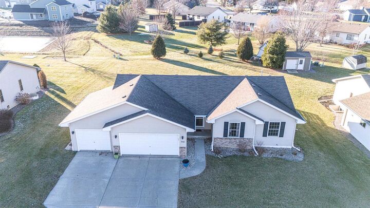 Property Photo: 733 Red Hawk Drive WI 53563