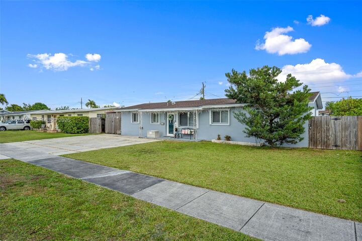 Property Photo:  4335 SW 98th Ct  FL 33165 