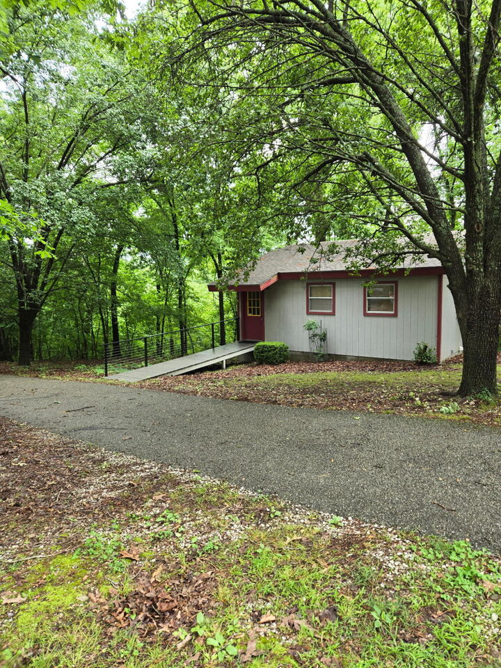 Property Photo: 56 Thompson Lane MO 64854