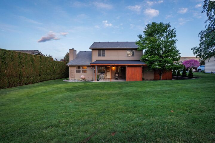 Property Photo:  3204 S Johnson Place  WA 99337 