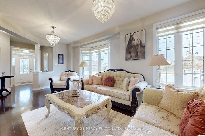 Property Photo:  39 Jocada Court  ON L4E 0Z5 