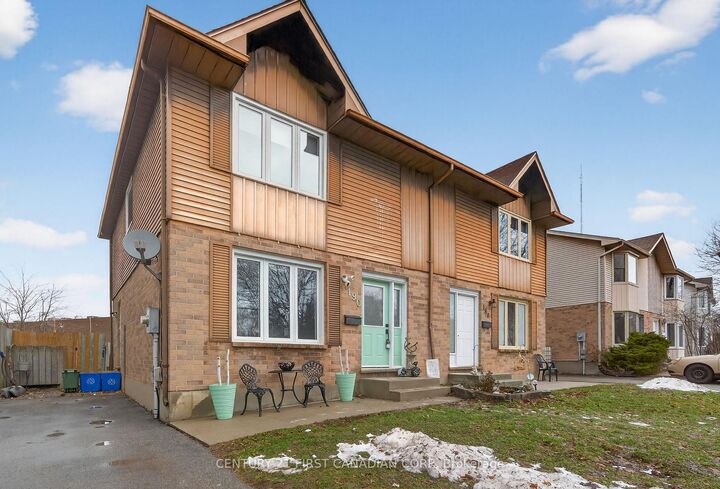 Property Photo:  190 Ensign Drive  ON N6J 4R7 