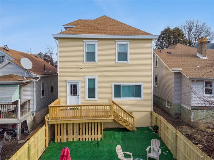 Property Photo:  1312 Ross St  PA 15132 