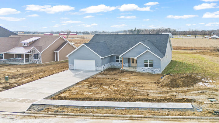 Property Photo:  2650 Pleasant View Drive  OH 45373 