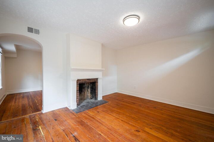 Property Photo:  311 Duke Street  VA 22314 