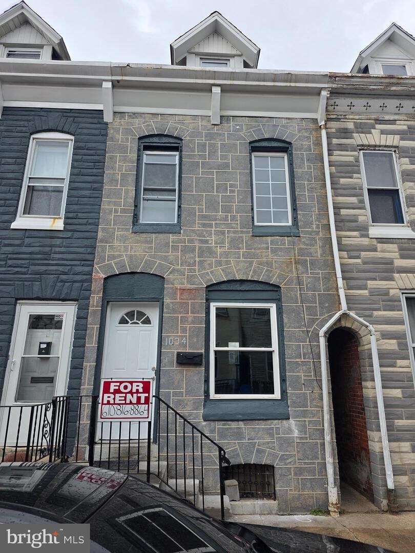 Property Photo: 158 W Green Street PA 19601