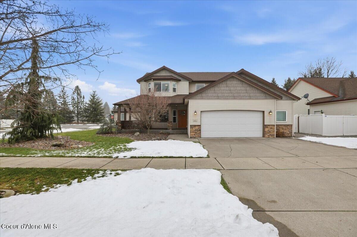 Property Photo:  621 E Round Up Cir  ID 83835 