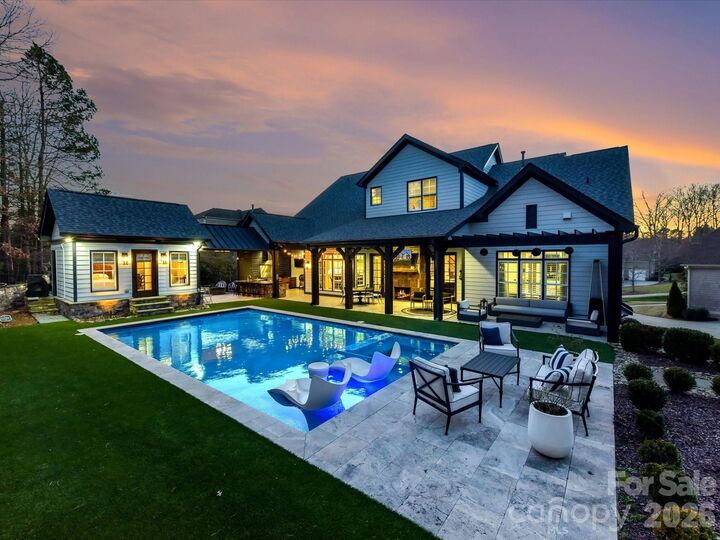 Property Photo:  18624 Silent Falls Cove  NC 28036 