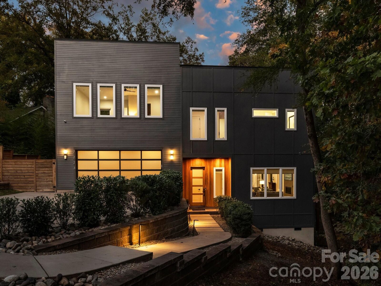 Property Photo:  7223 Terrace Drive  NC 28211 