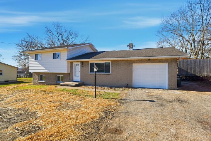 Property Photo: 2615 Cincinnati Dayton Road OH 45044