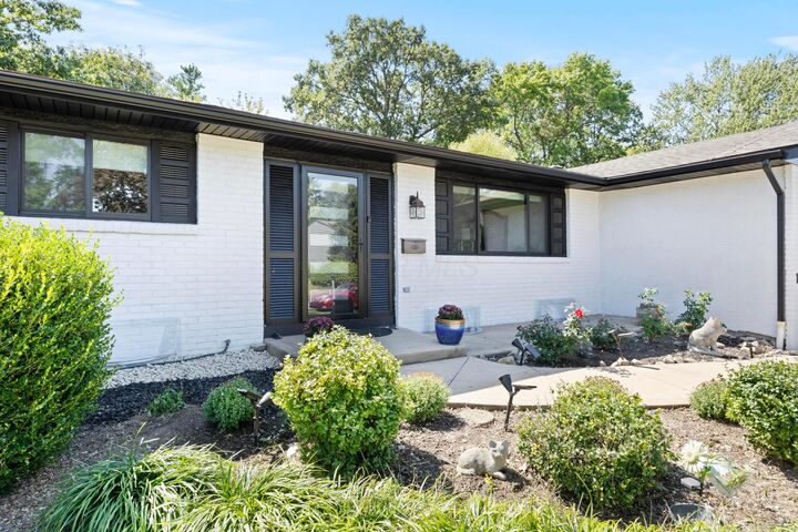 Property Photo:  1415 Reymond Road  OH 43220 