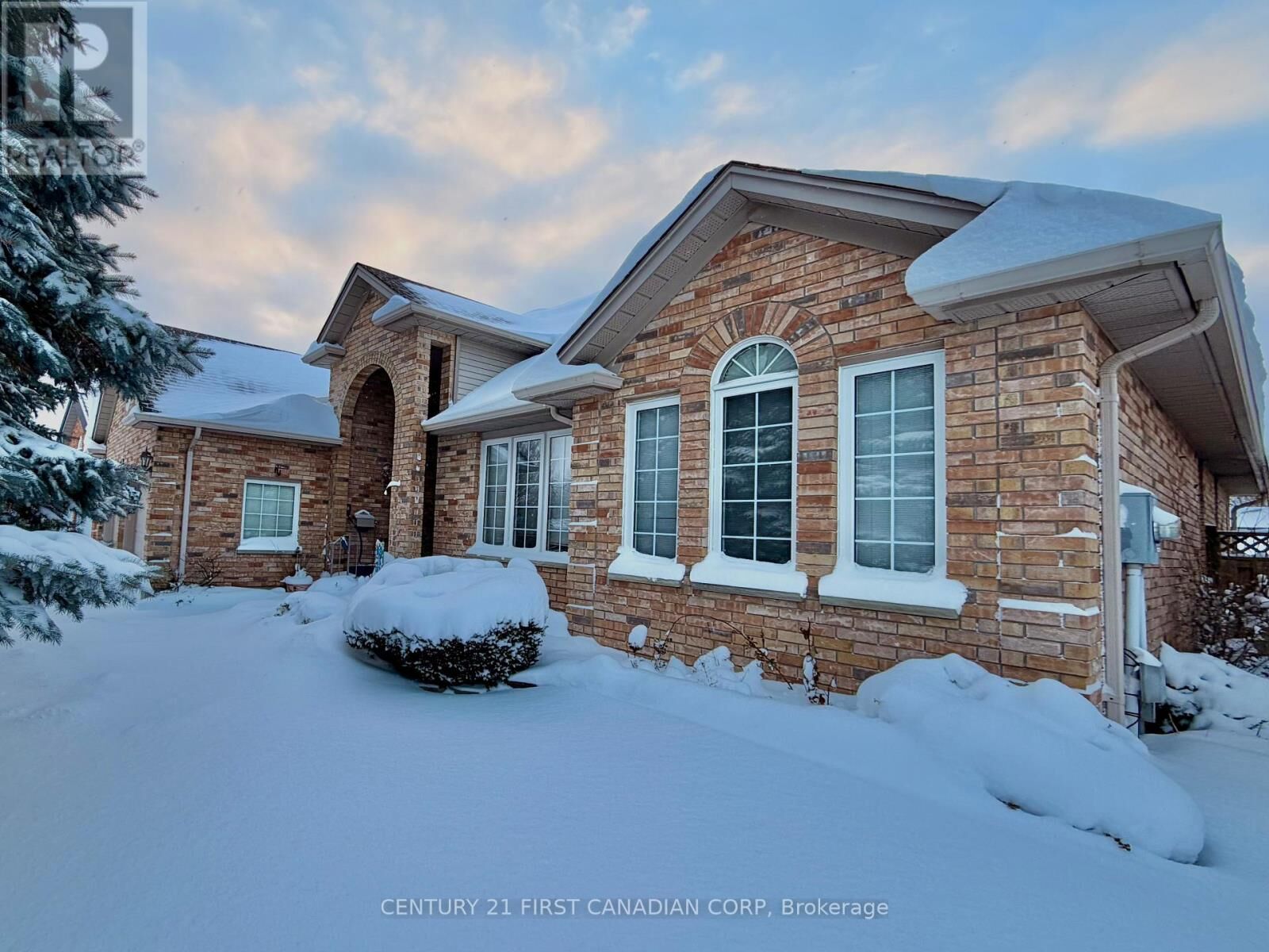 Property Photo:  79 Wintergarden Road  ON N5Y 5M3 