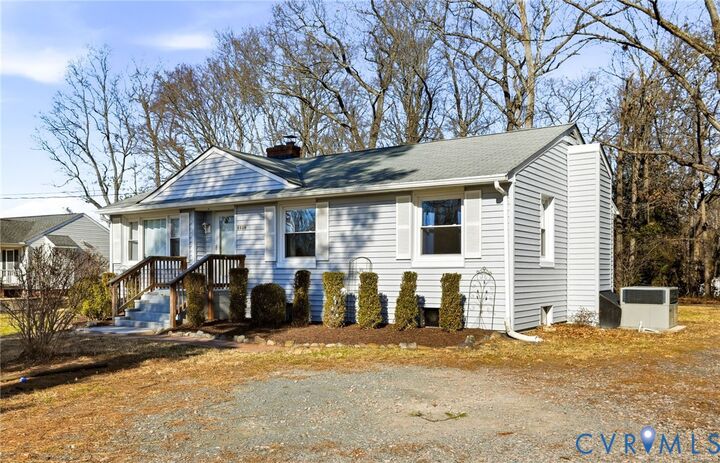 Property Photo:  5526 Pole Green Road  VA 23116 