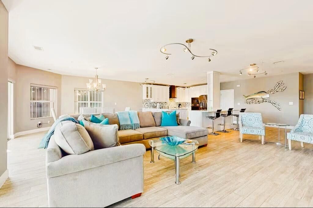 Property Photo:  212 Harbor Boulevard 301  FL 32541 