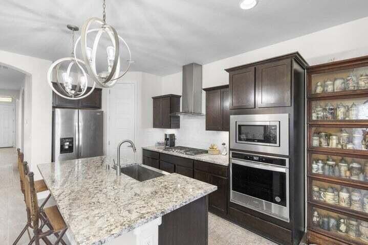 Property Photo:  4293 Crowned Eagle Loop NE  NM 87144 