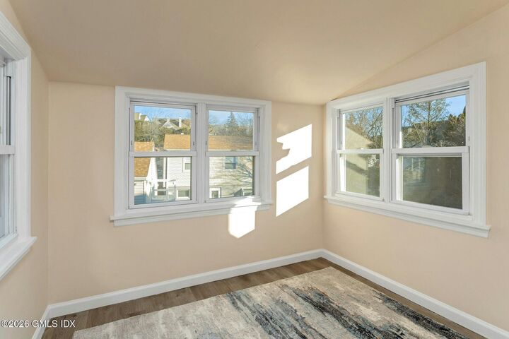 Property Photo:  71 Prospect Street 2  CT 06830 