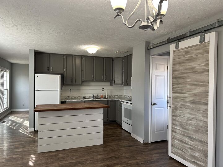 Property Photo: 4106 Rudy Martin Dr KY 42301