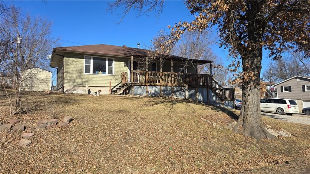 Property Photo:  603 E James Road  MO 64640 