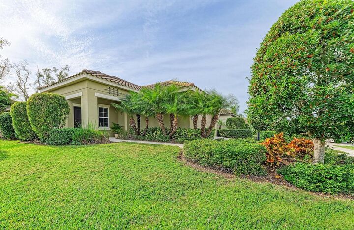 Property Photo:  12758 Coastal Breeze Way  FL 34211 