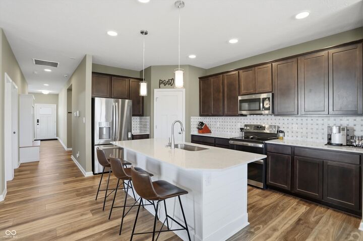 Property Photo:  4672 Homestead Drive  IN 46075 