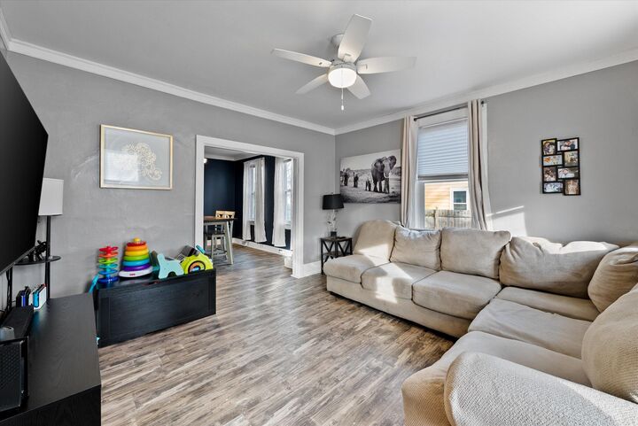 Property Photo:  1430 Virginia Ave  WI 53081 